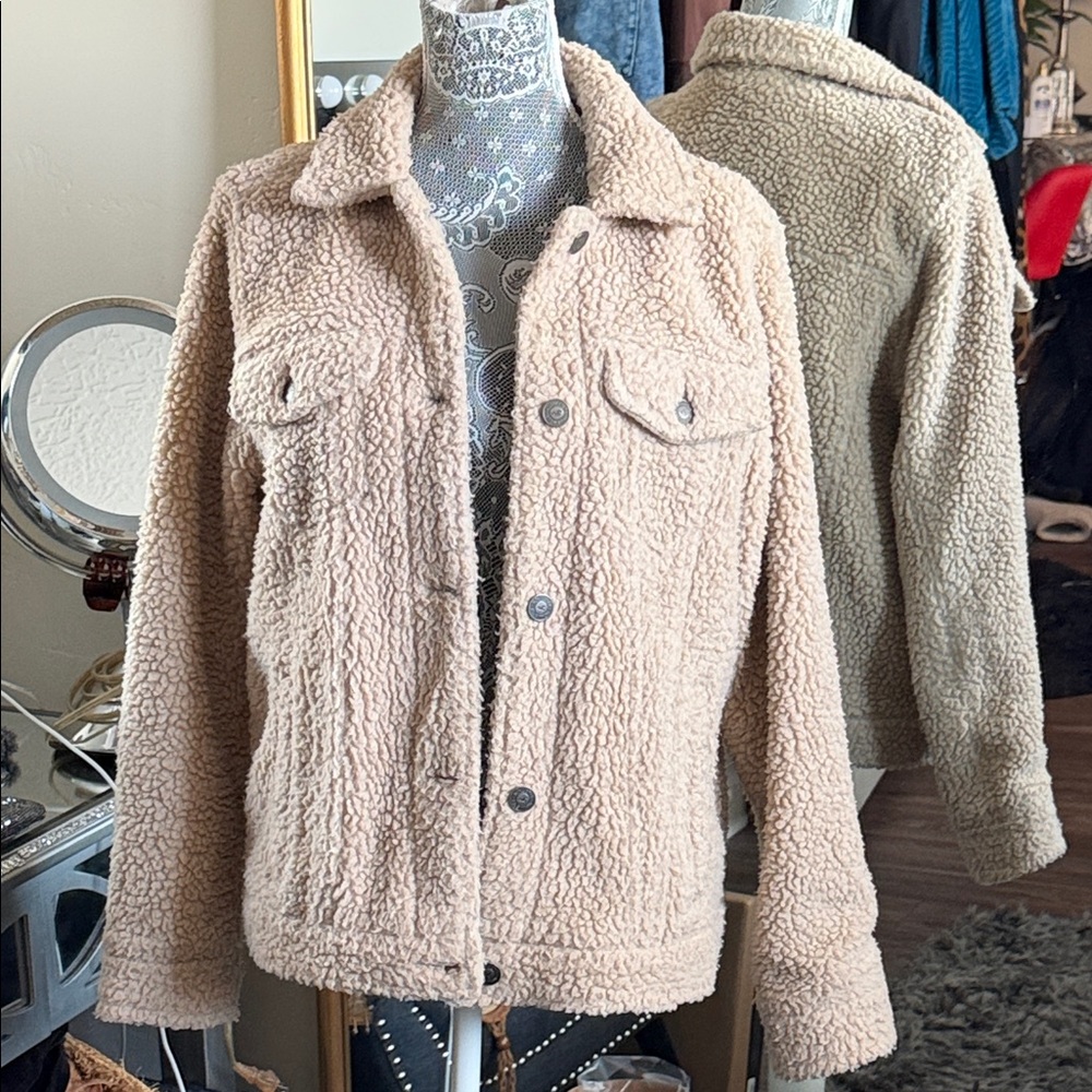 Women's Tan Sherpa Jacket HOLLISTER